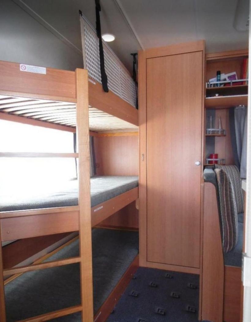 Campsite Wohnwagen Mit Festem Vorzelt - Incl. *